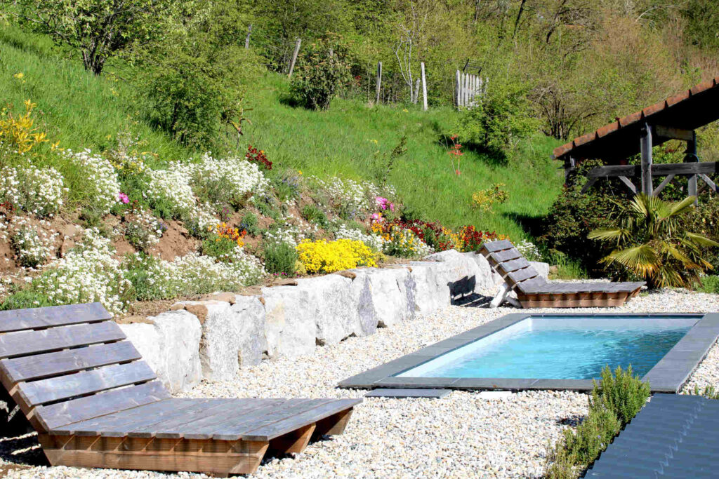 Nuits D'y Cîmes : Piscine et Spa avec vue glamping en Ardèche logement insolite Lyon, Grenoble